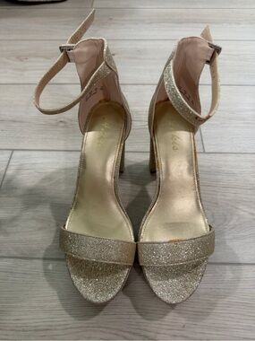 Seychelles Gold Glitter Ankle-Strap High Heels